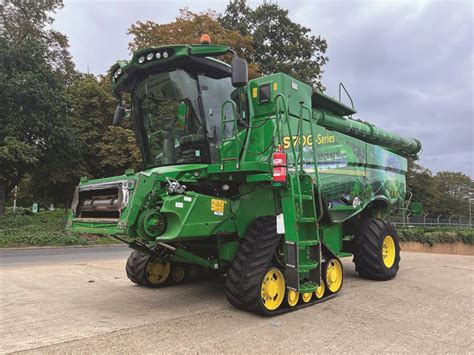 John Deere S790 Combine Harvester Farmads