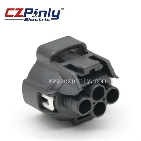 China Custom 4Pin Pressure Sensor Connector For Toyota Corolla 6189