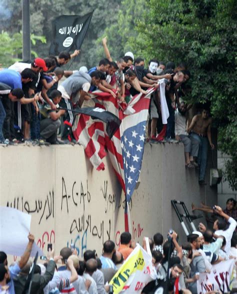 Egyptian Protesters Tear Down U S Flag At Embassy On 9 11