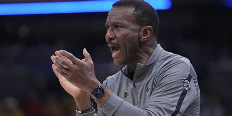 Dwane Casey Steps Down As Pistons Head Coach Crain S Detroit Business