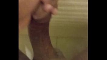 lechazo en el baño XVIDEOS