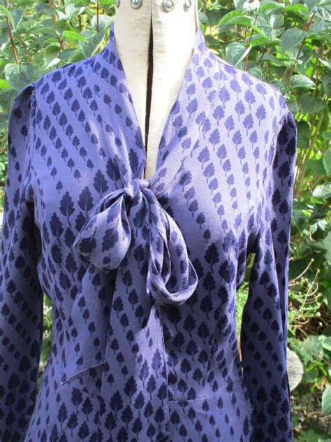 Vintage Ghost London PUSSY BOW DRESS Lilac Purple M Gem