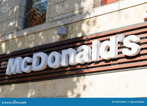 Mcdonalds Us Restaurant Signe Texte Et Logo De Marque American Fast