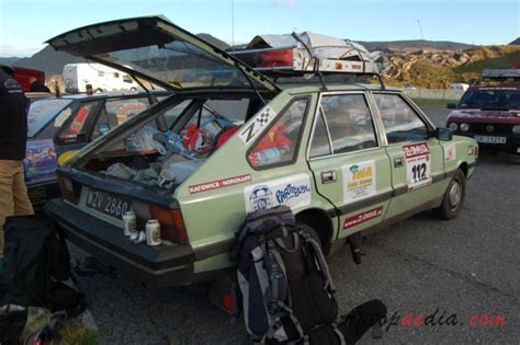 FSO Polonez MR87 Akwarium 1987 1988 Hatchback 5d Right Rear View