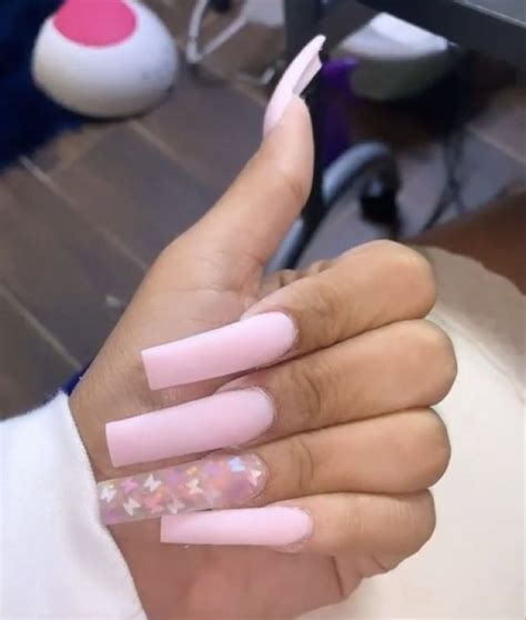 Claws Pin Kjvougee ‘ 🧠follow For More 🤎 Pink Acrylic Nails