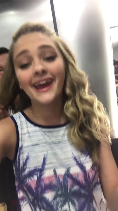 lizzy greene  twitter