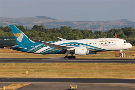 A O Sa Oman Air Boeing Dreamliner At Manchester Airp Flickr