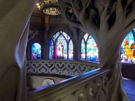 Inside the Disneyland Paris Castle • Mouse Travel Matters