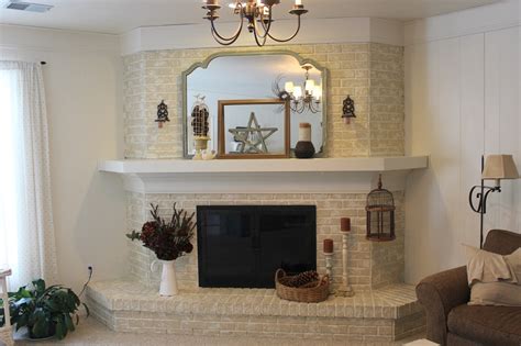 cottage instincts: ::About That Fireplace::