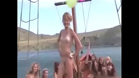 Zoe Nude Porno Español