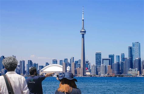 Toronto Walking Tours | Vox City