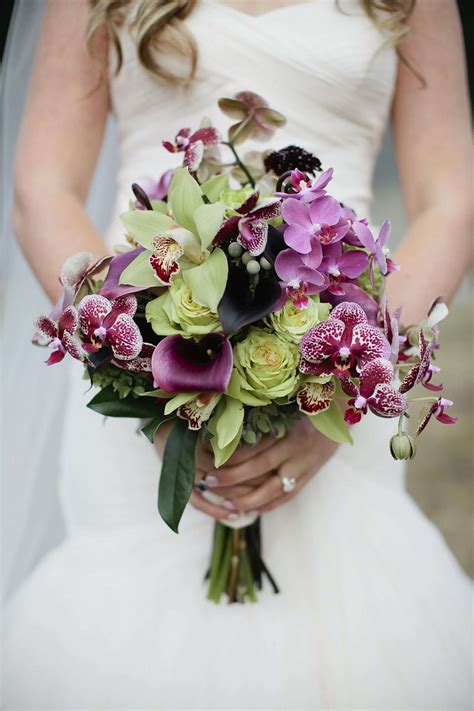 16 Impressive Orchid Wedding Bouquets