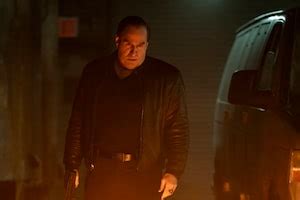 Dax Shepard Posts Cheeky Nude Pic Of Kristen Bell To Celebrate Her Emmy Nom