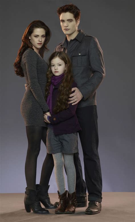 Renesmee Cullen And Bella And Edward