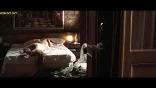 Xnxx Elena Anaya And Natasha Yarovenko Lesbo Sex Scene In Room In Rome