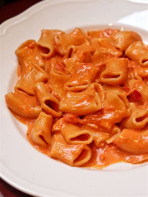 Carbone Spicy Rigatoni Vodka Recipe Indulgent Eats Dining Recipes And Travel Recipe