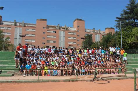 Escuela De Tenis Para Niños Y Adultos Escuela De Tenis Alameda Academias Extraescolares Clases