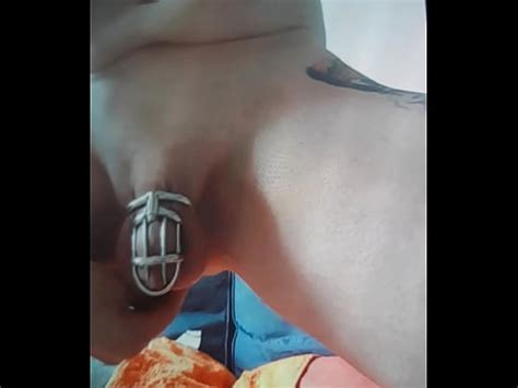 Berty Cumming En Su Jaula De Castidad Xvideos