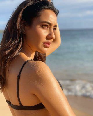 Neha Sharma Nude Porn Pictures Xxx Photos Sex Images Pictoa