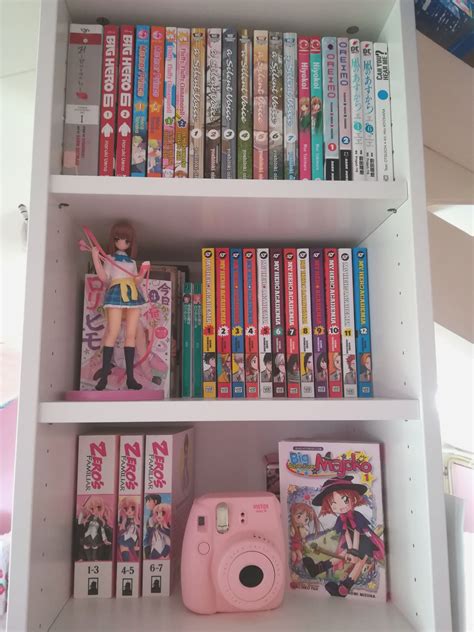 Manga Shelf Cute Room Ideas Pretty Room Kawaii Room