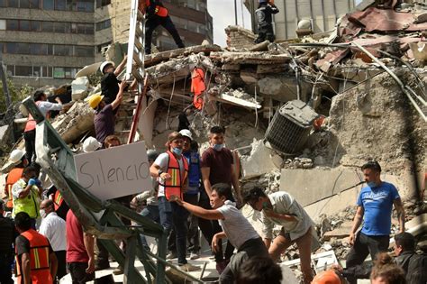 Un Poderoso Terremoto De Magnitud 7 1 Sacude México En El Aniversario