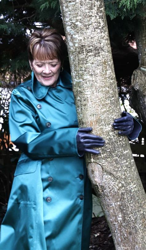 Pin By Bullseye Hood On D T Rid Mac Waders In Rainwear Girl