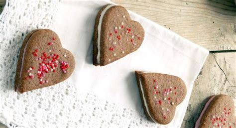 Biscotti Ripieni Al Cioccolato Di San Valentino Ricette Della Nonna