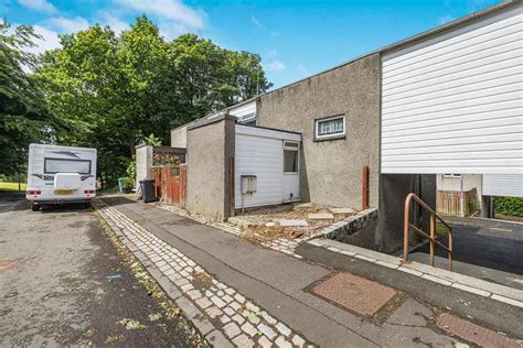 Allanfauld Road Cumbernauld G67 2 Bed Terraced House For Sale £75000