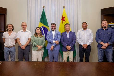 Acre Governador Gladson Cameli Refor A Compromisso Ambiental Do Acre