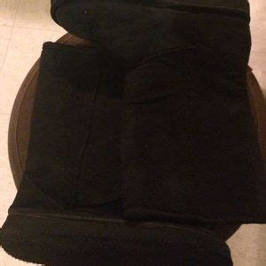 BearPaw on Poshmark