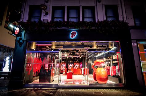 The Rolling Stones First Flagship Store Rs No Carnaby Opens Its