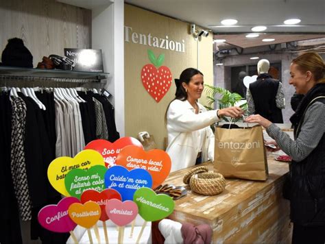 Girona Es Bolca En “la Comerçiada La Diada Del Comerç Local” Maria