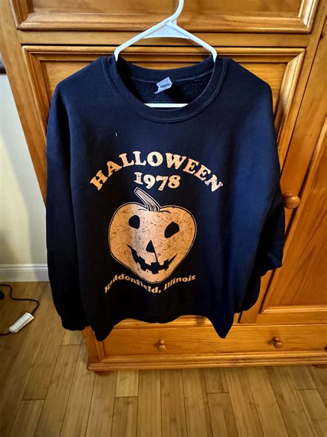 Halloween 1978 Haddonfield, Ilinois Men's Crewneck Sw… - Gem