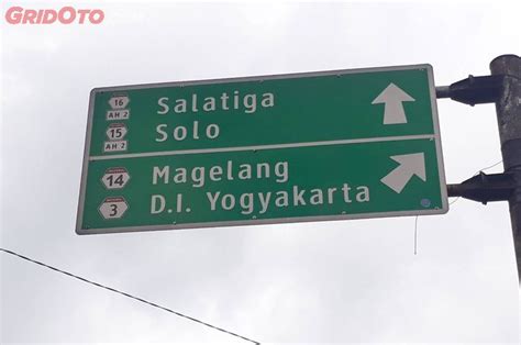 Papan Penunjuk Arah Newstempo