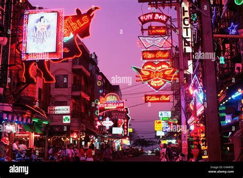 Pattaya Bars High Resolution Stock Photography and Images - Alamy