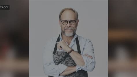 Alton Brown comes to Chicagos CIBC Theatre for Last Bite tour