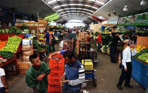 EL MERCADO DE ABASTOS DE GUADALAJARA CUMPLE 59 AÑOS DE SERVICIO