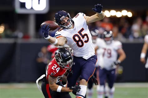 Bears Te Cole Kmet Makes Unreal 1 Handed Catch Continues To Emerge