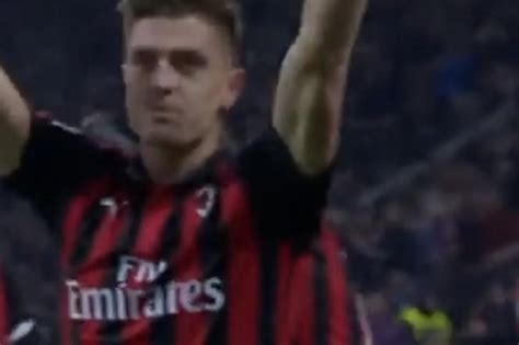 Ac Milan Napoli Krzysztof Piątek Show Polak Strzelił Dwa Gole