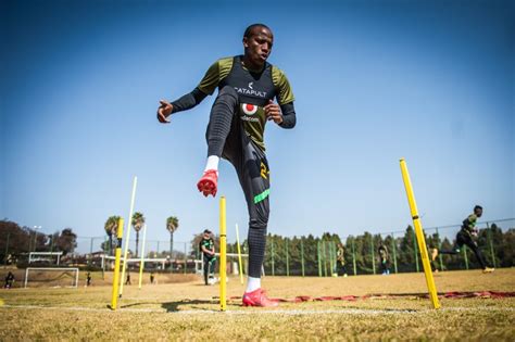 Kaizer Chiefs New Amakhosi Stars In Action At Training Part 2 Images