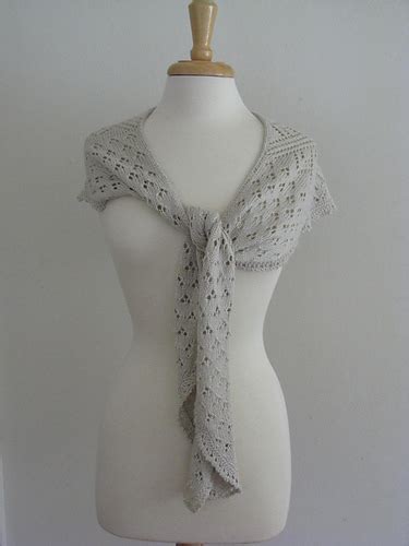 Ravelry Fun With Diamonds Shawlette Pattern By Nazanin S Fard