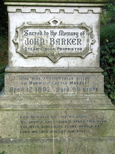 Rosary Cemetery Norwich Monument © Evelyn Simak Geograph