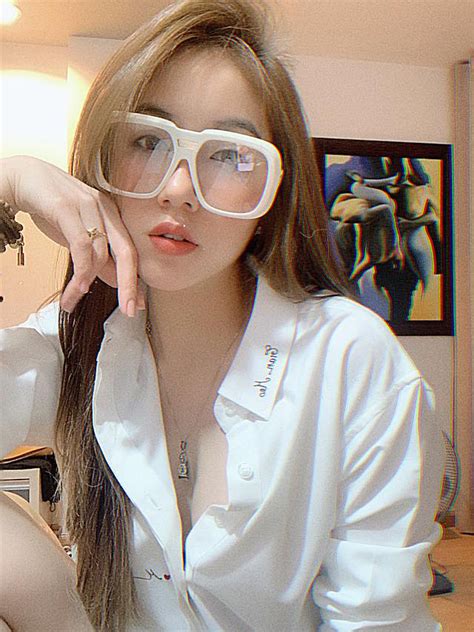 Soi Profile Hot Girl B Nh Tr Ng Nh G C Tr I Tim Rambo Cao L Nh L N H N Tu I R T Tr