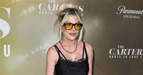 Tori Spelling Flaunts Her Bikini Body After Losing 40 Pounds