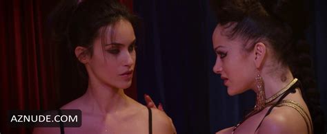 BECOMING BURLESQUE NUDE SCENES AZNude