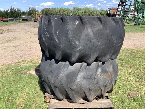 Firestone All Traction Field Road 30 5 32 Farm Tires Rims BigIron