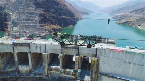 VIDEO: Dam Powerful: China Turns On First Turbines At New Hydroelectric ...