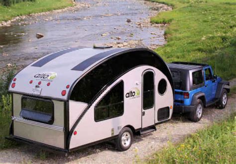 7 Best Ultra-Lite Travel Trailers Under 3,500 lbs