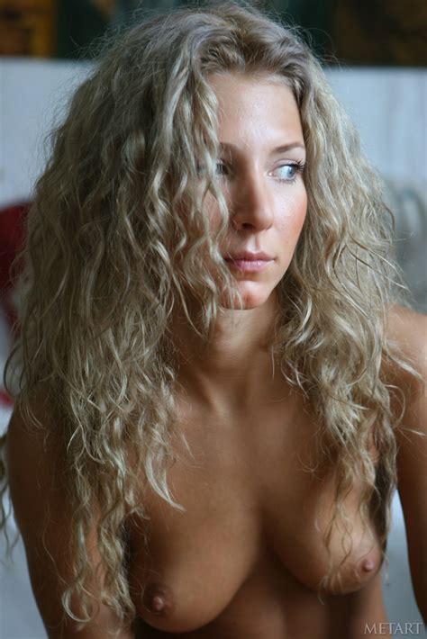 Sexy Curly Haired Blonde Fanya A Shows Her Lovely Tits And Her Shaved Pussy CoedCherry