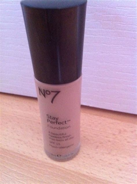 Love X Beauty Review No 7 Stay Perfect Foundation